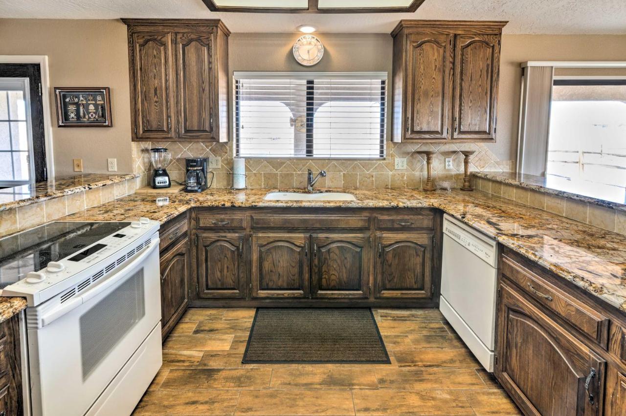 Bullhead City Home With Private Pool, Hot Tub And View Esterno foto
