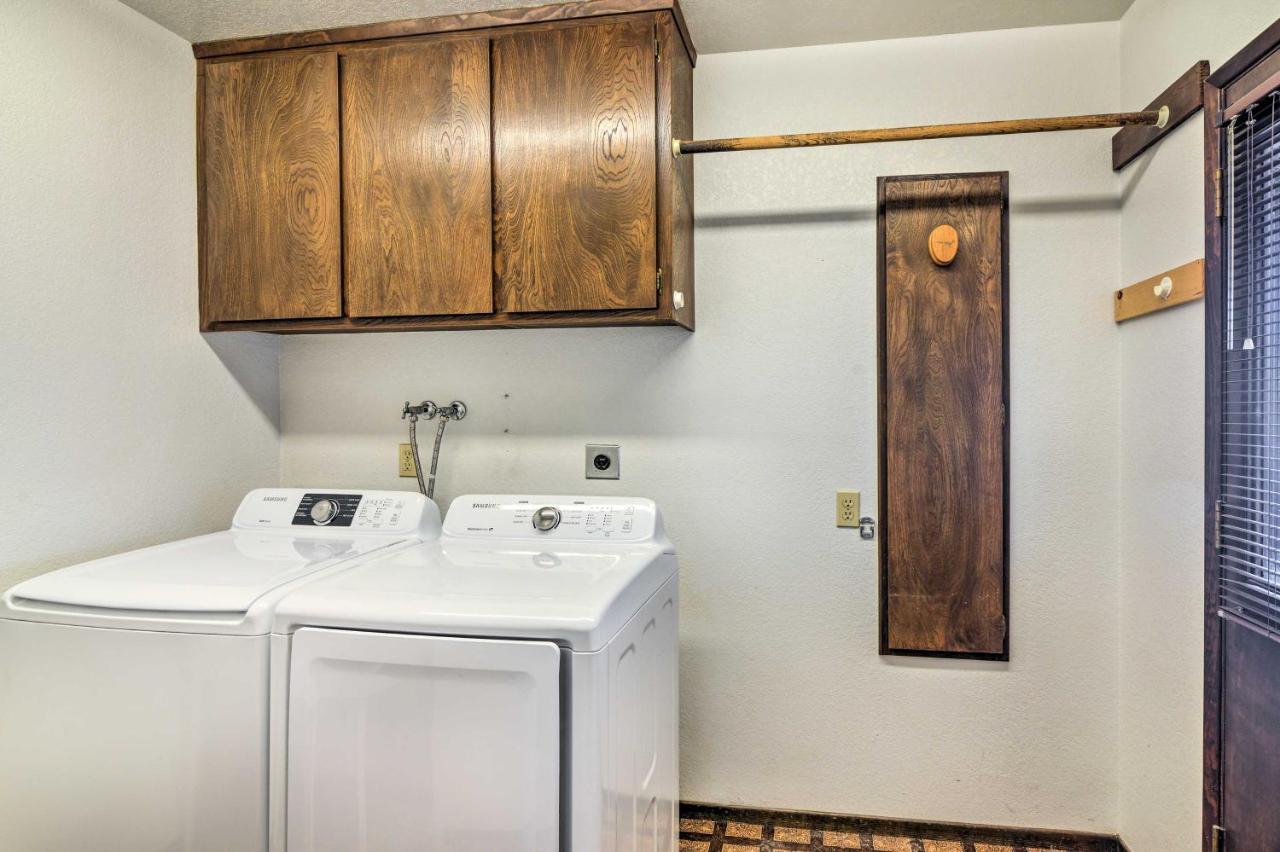 Bullhead City Home With Private Pool, Hot Tub And View Esterno foto